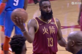 关于出色发挥引发热议！，Doinb在加拿大队比赛中领先优势明显引发球迷热议的信息