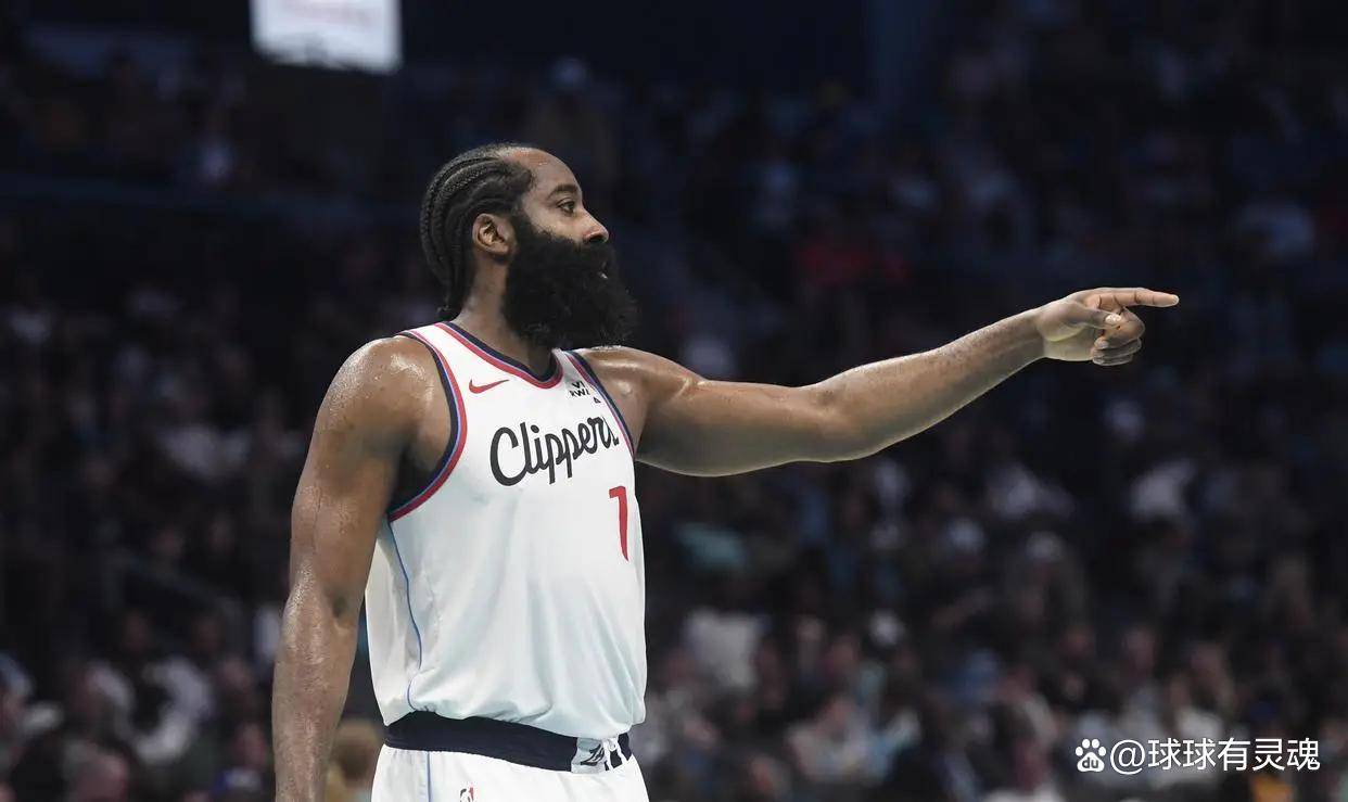 今夜洛杉矶快船备战荷甲，止住颓势细节曝光，更衣室稳定，轮换策略成焦点的简单介绍